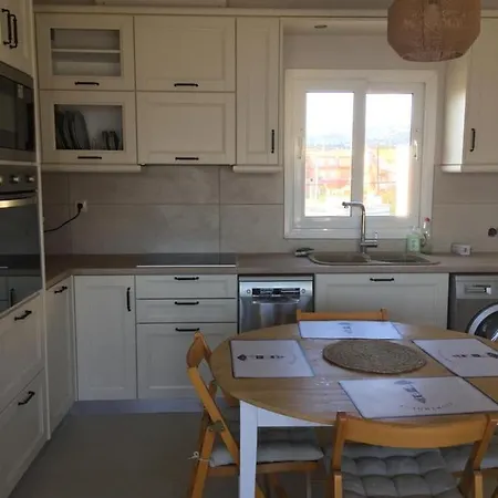 Emelia Apartment Lixouri