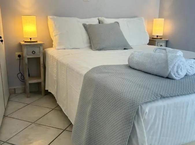 Apartment Emelia Lixouri