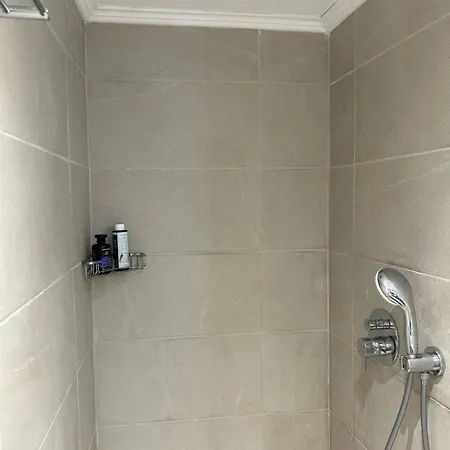 Emelia Apartamento *